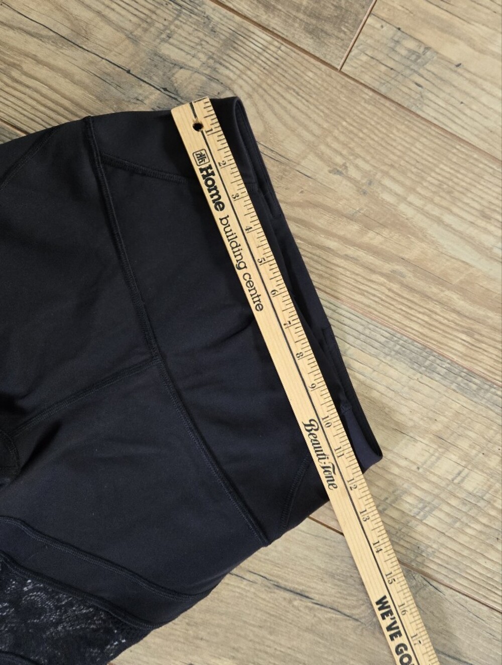 Lululemon Womens Black Wunder Under High Rise Tights / Leggings With Lace Size 6 - Picture 4 of 12